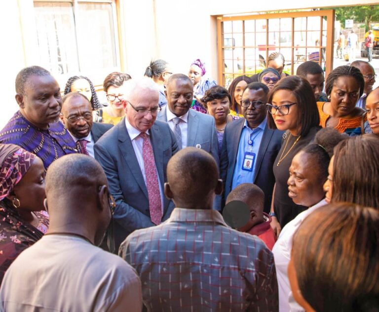 Global Fund Executive Director Visits Asokoro District Hospital